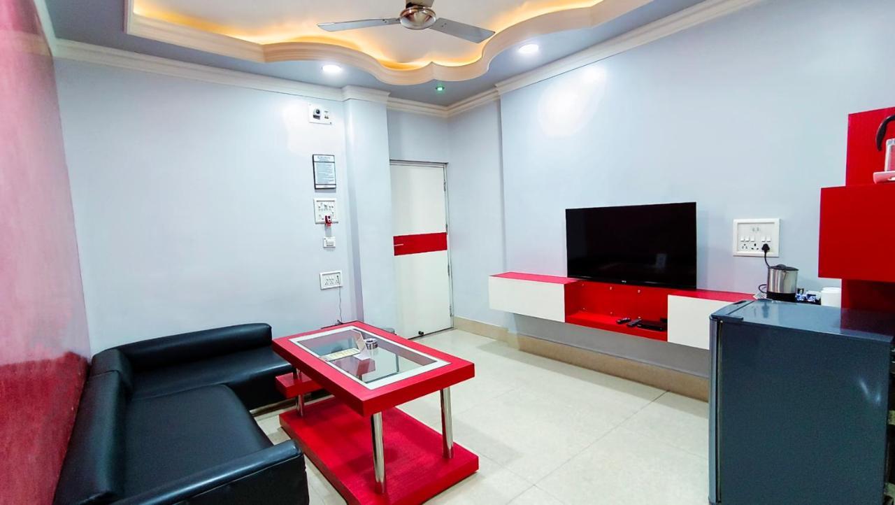 Hotel Samrat Baharampur 外观 照片